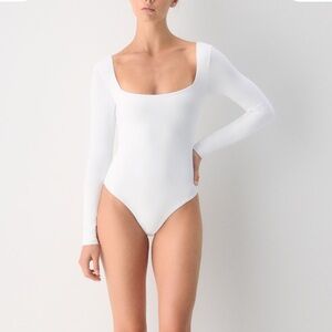 Aritzia Babaton Square Neck Bodysuit